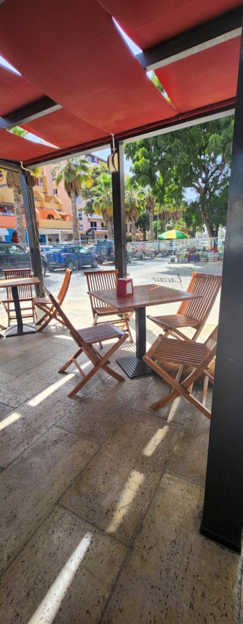No Cash Accepted-Meeting Point Hostel- Praia, Also In Tarrafal & Fogo Ngoại thất bức ảnh