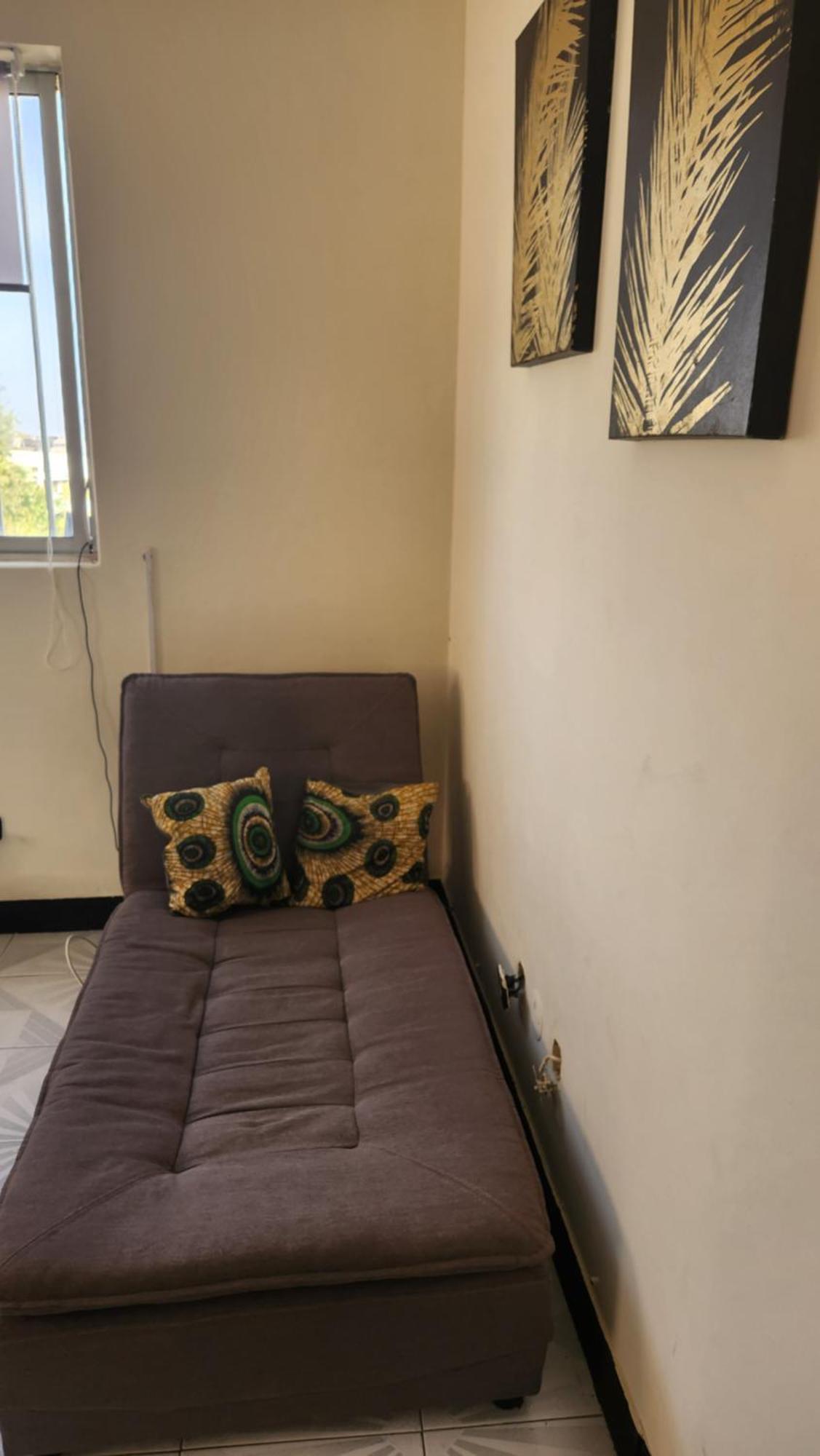 No Cash Accepted-Meeting Point Hostel- Praia, Also In Tarrafal & Fogo Ngoại thất bức ảnh