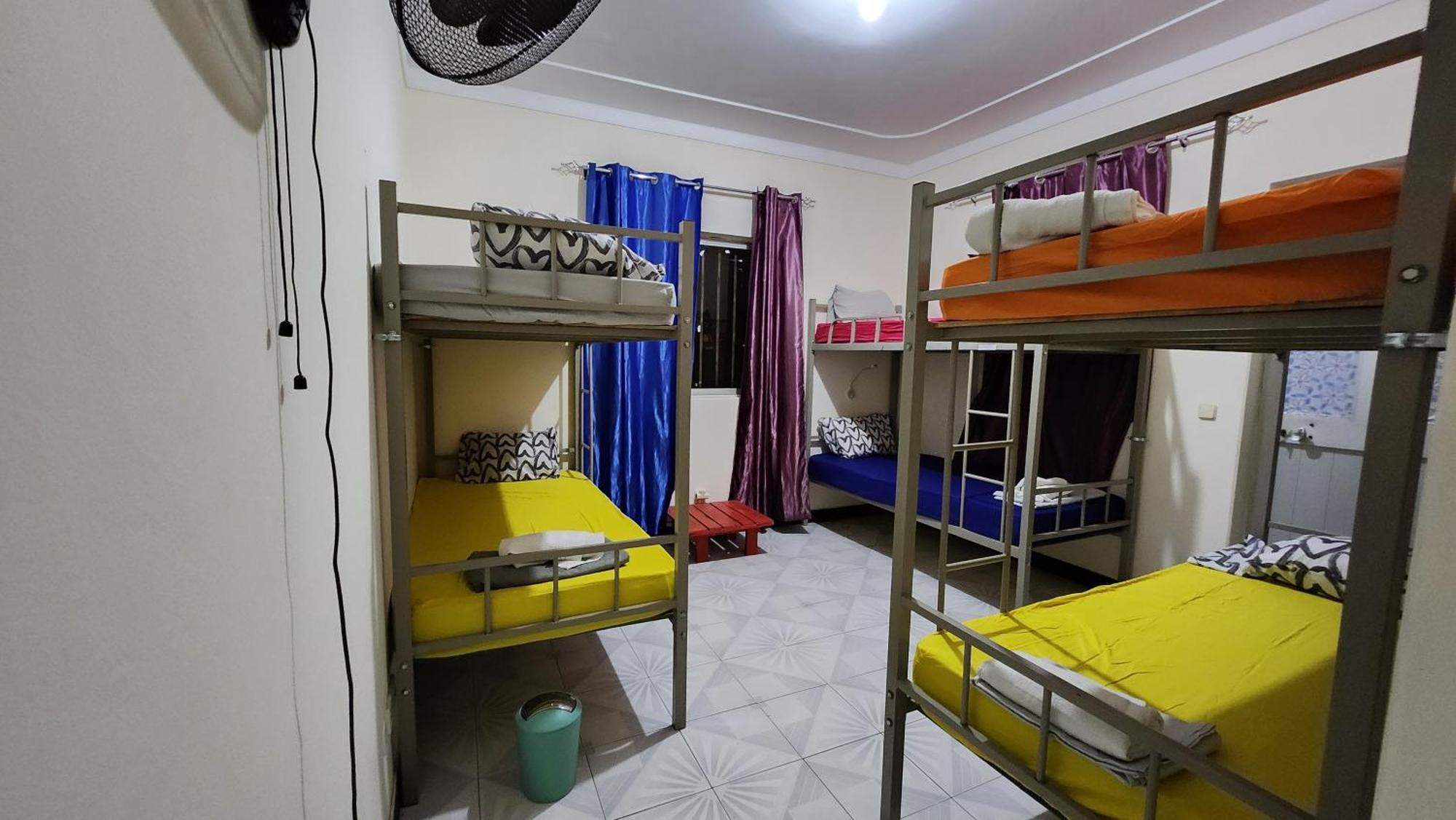 No Cash Accepted-Meeting Point Hostel- Praia, Also In Tarrafal & Fogo Ngoại thất bức ảnh