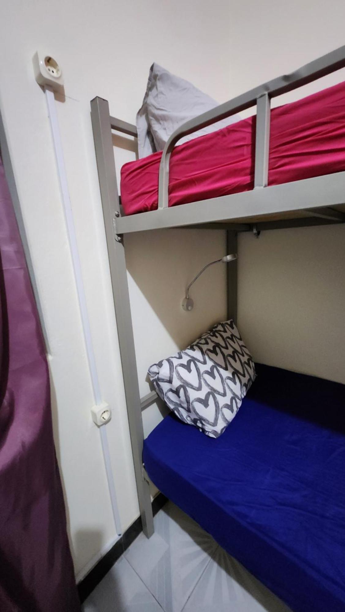 No Cash Accepted-Meeting Point Hostel- Praia, Also In Tarrafal & Fogo Ngoại thất bức ảnh